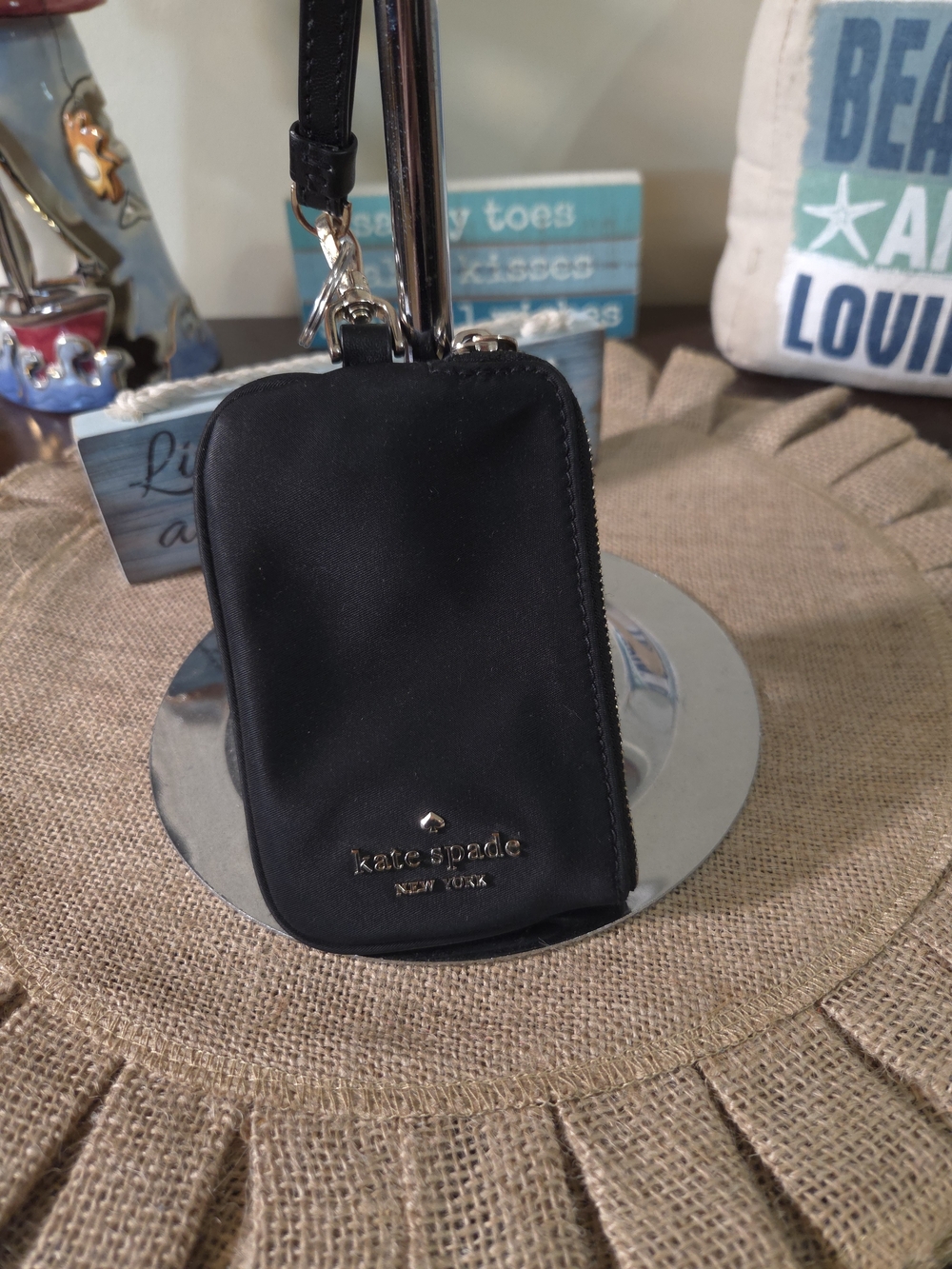 EUC Kate Spade Black Nylon Zip Around Lanyard